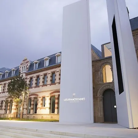 Lägenhet Le Cyrano, - App. T2 Proche De La *