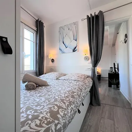 Le Cyrano, - App. T2 Proche De La Deauville